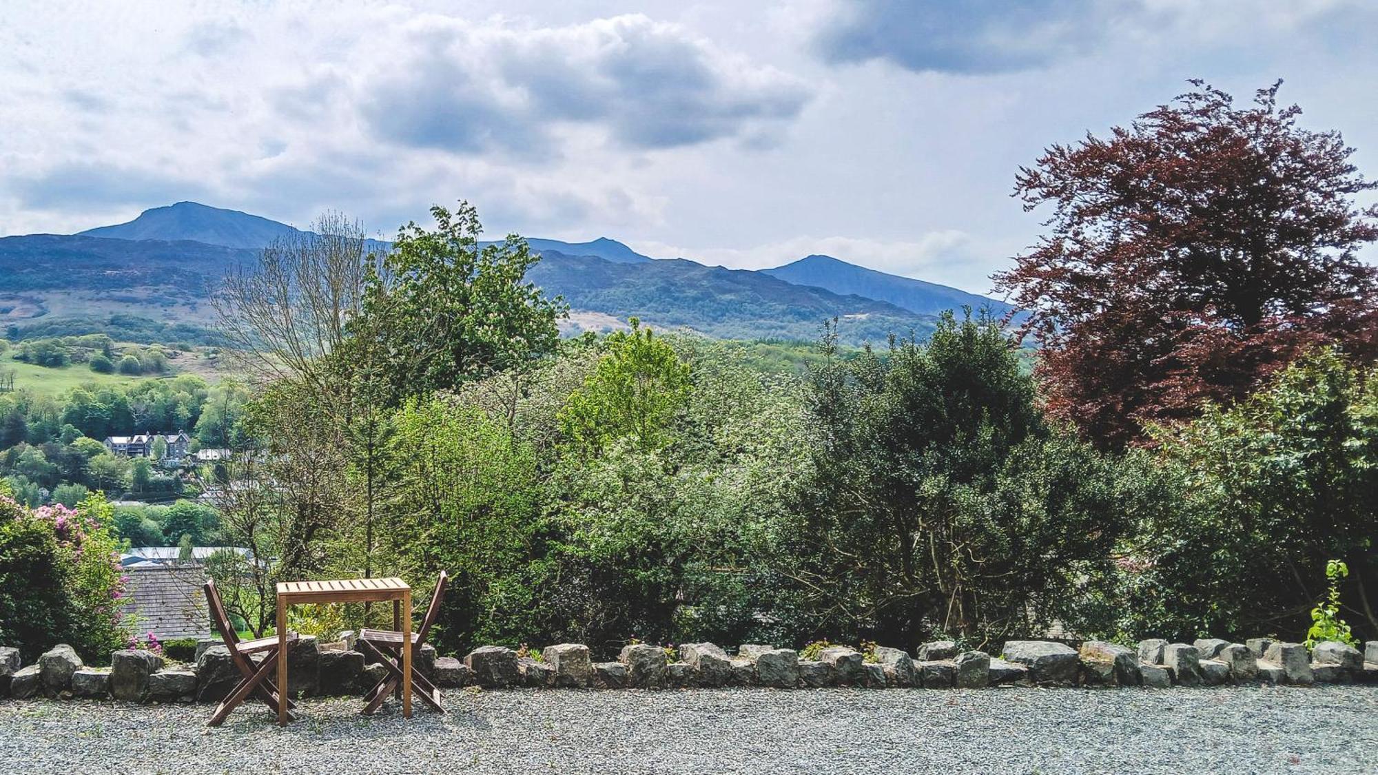Amazing Cader Views Torrent En Suite Dolgellau Bagian luar foto